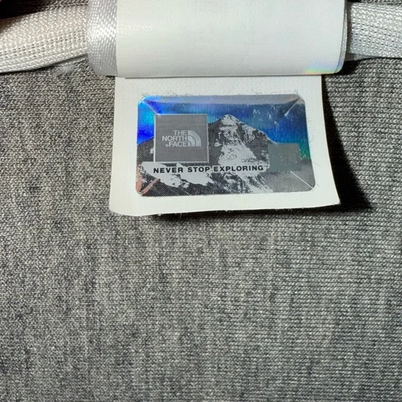 The North Face Women’s Neo Thermal Snap Jacket Dk Heather Gray SZ M - Picture 13 of 13